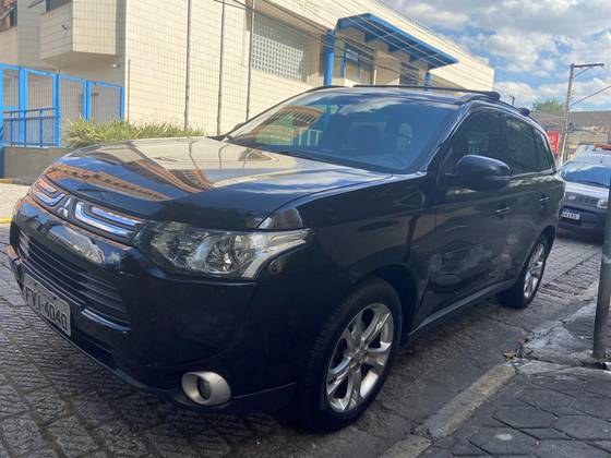 MITSUBISHI OUTLANDER 2.0 16V GASOLINA 4P AUTOMÁTICO MITSUBISHI OUTLANDER 2.0 16V GASOLINA 4P AUTOMÁTICO